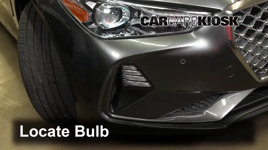 2020 Genesis G70 3.3L V6 Turbo Éclairage Feu clignotant avant (remplacer l'ampoule)
